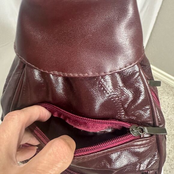 Women’s Brown Burgundy Leather Sling Bag with adjustable straps - Picture 3 of 9